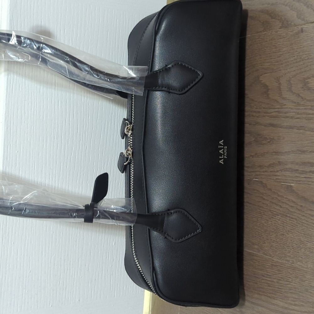 Teckel looking bag